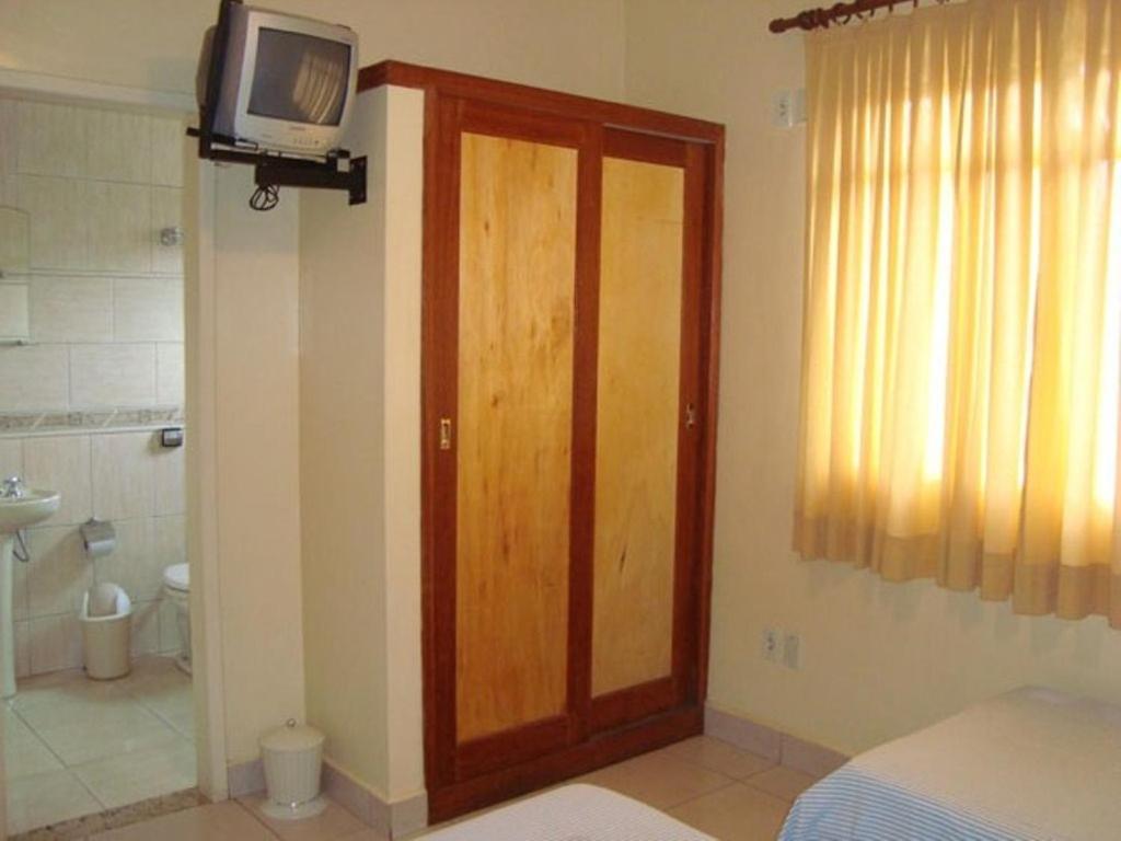 Hotel Faisca Mariana Bilik gambar